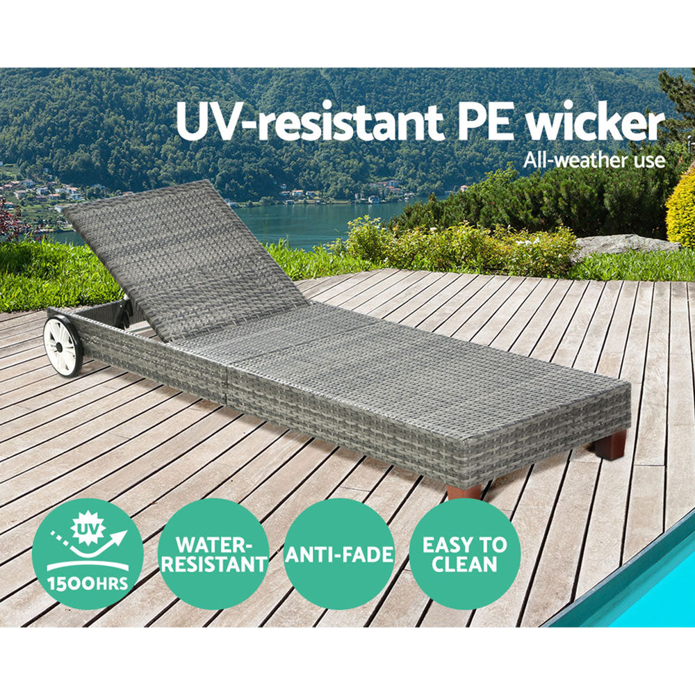 Sun Lounger - Wicker